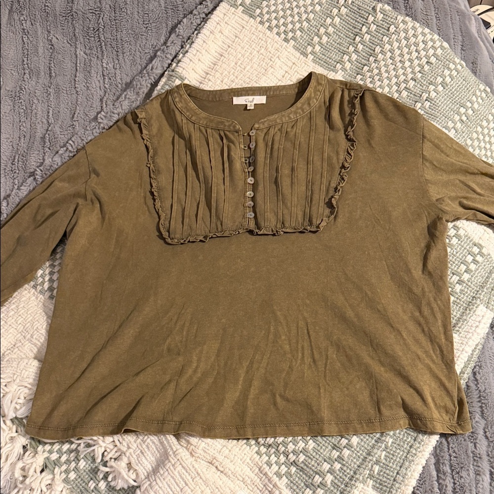 Women’s Easel long sleeve